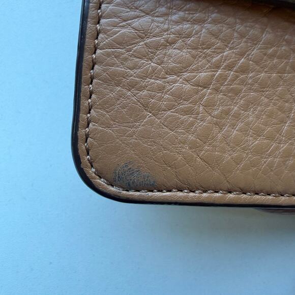 Tory Burch All-T Leather Crossbody Bag - Picture 6 of 10